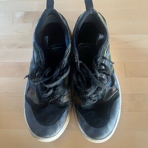 Vans Ultrarange Exo Men's 13 Black Camo